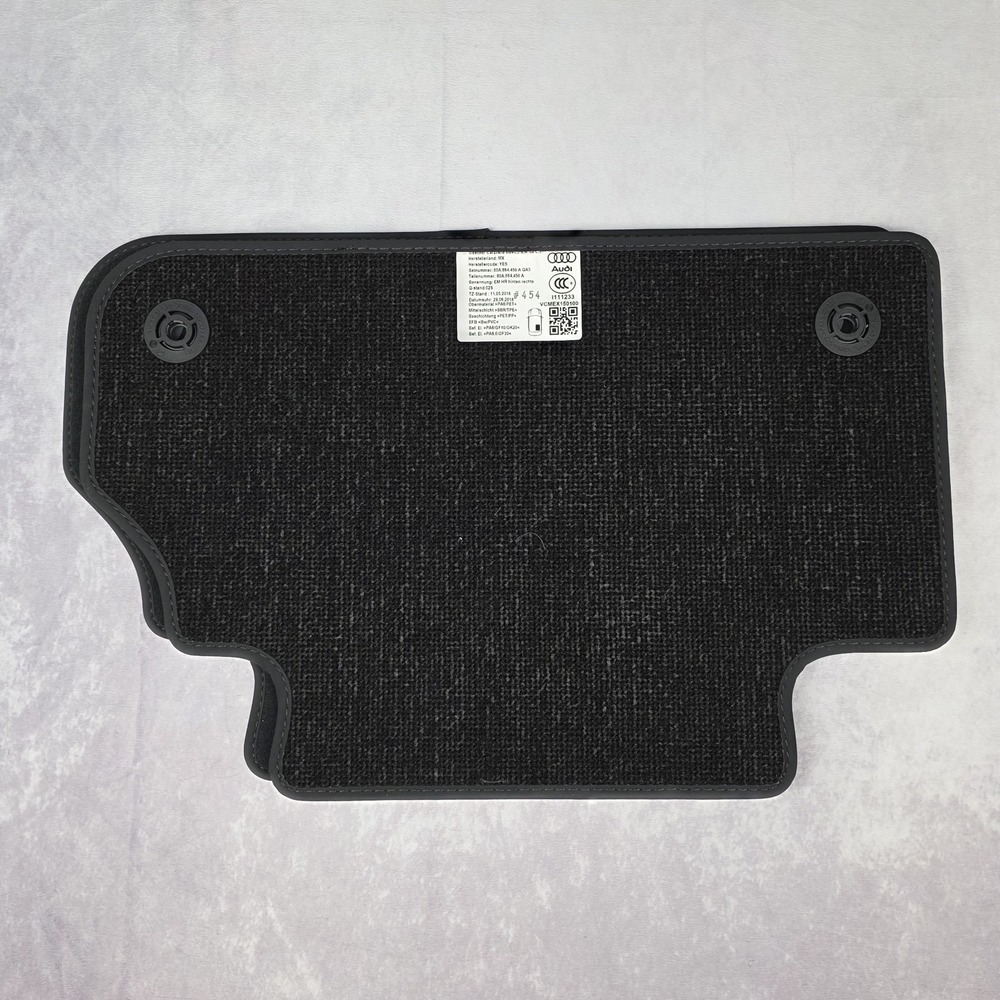 Audi Q5 OEM Floor Mats 2018-2023 Black‎ set of 2 FRONT Carpet VCMEX150100 New